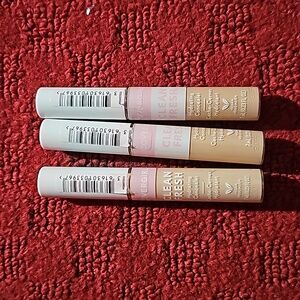 Lots of 3 Cover Girl Clean fresh hydrating concealer
